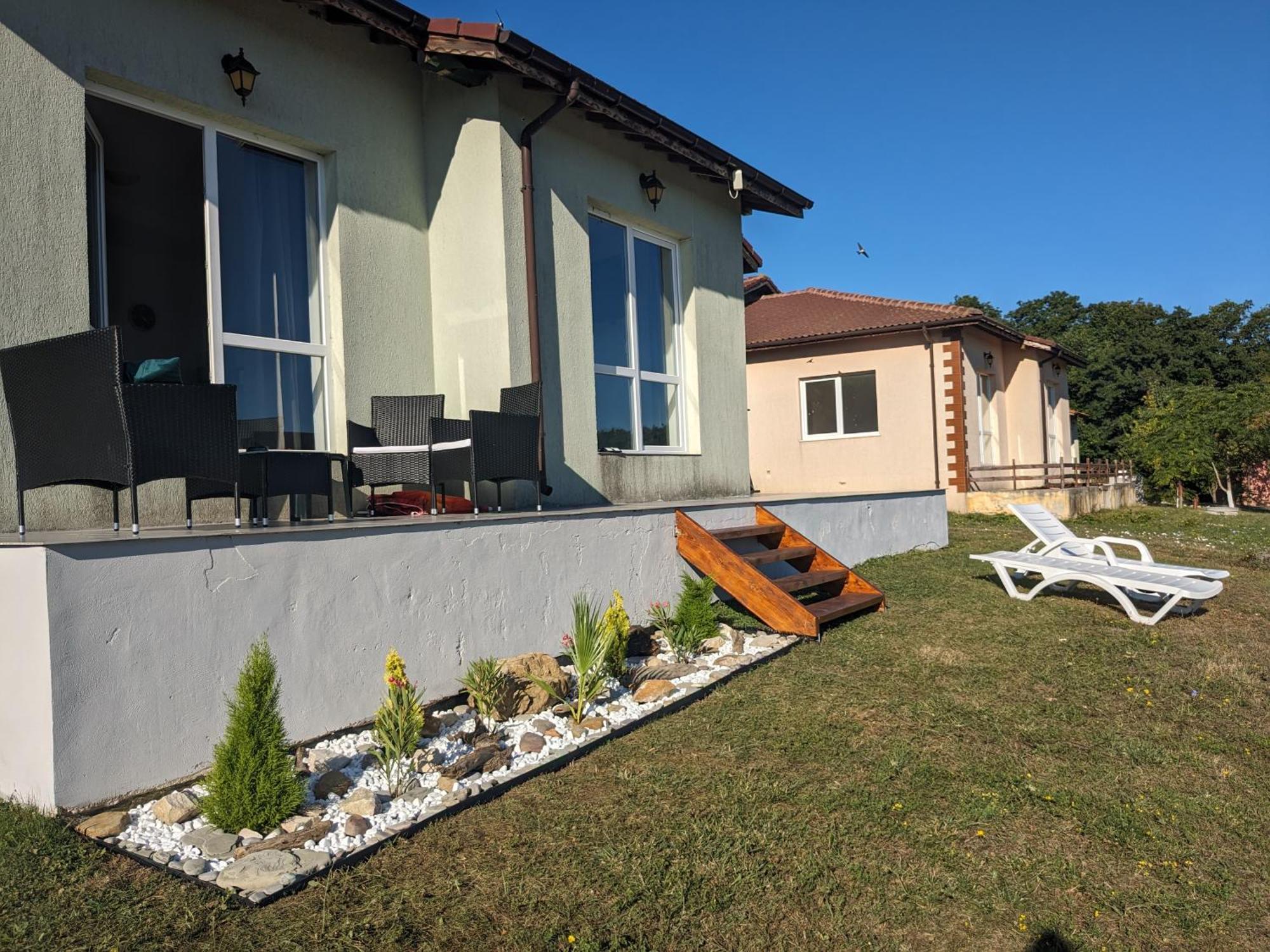 Villa Emine Banya  Bagian luar foto